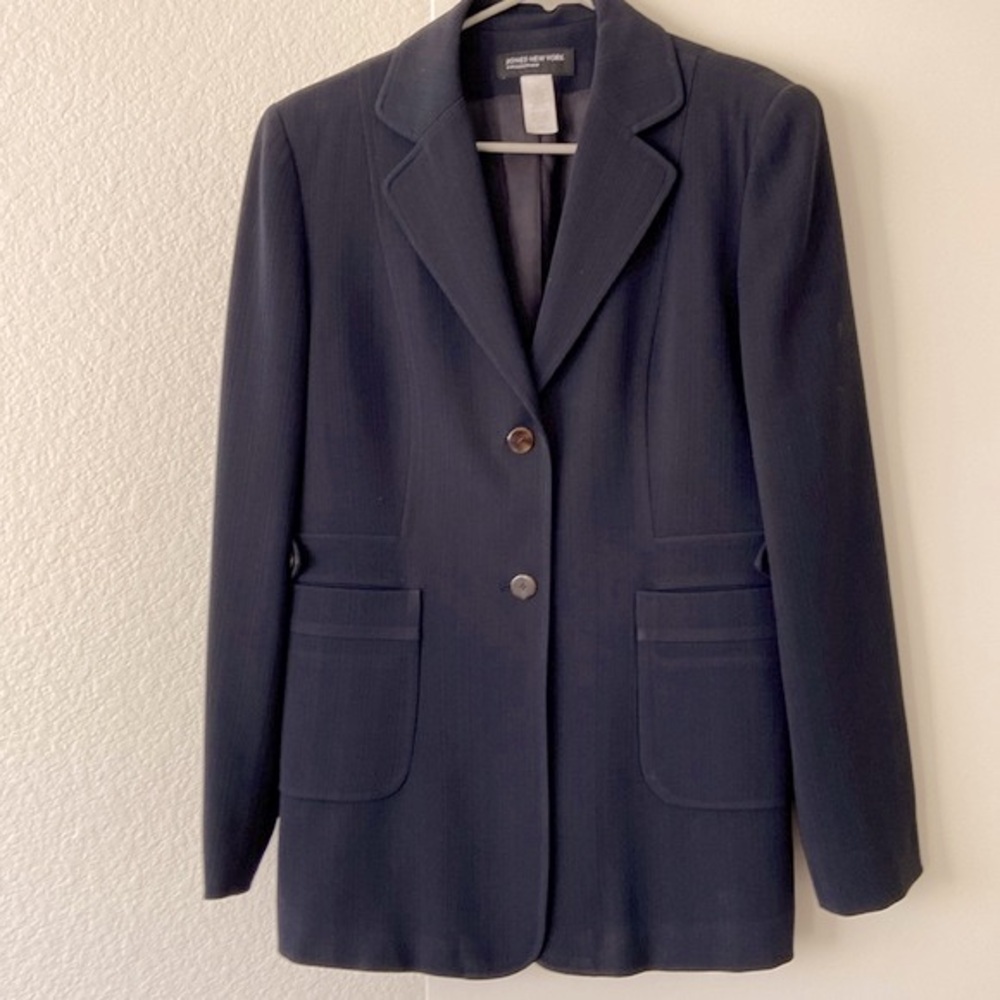 Jones New York Collection 2 piece pant suits. Fully lined.